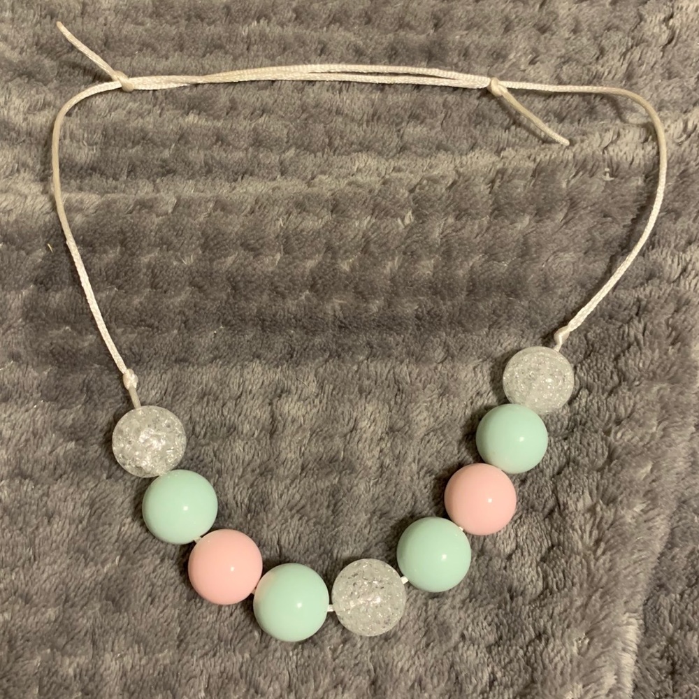 Bubblegum necklace
